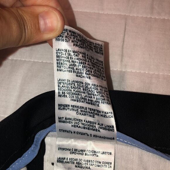 Dockers 38 x 29 Classic Fit Signature Wrinkle Free Khaki Pants in Navy - Picture 12 of 15